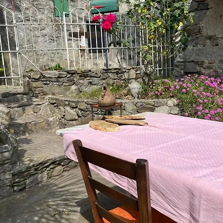 Casa Chiara * San Bartolomeo (Verbano-Cusio-Ossola)